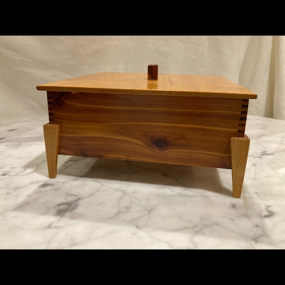 Vintage Unique Cedar Jewelry Box - Picture 1 of 6